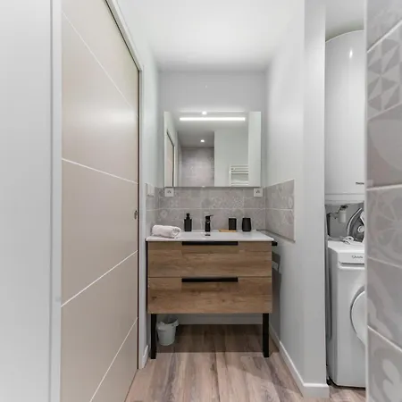 Le Petit George V - Design Proche Thermes *