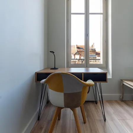 Apartamento Le Petit George V - Design Proche Thermes