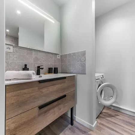 Le Petit George V - Design Proche Thermes Appartement