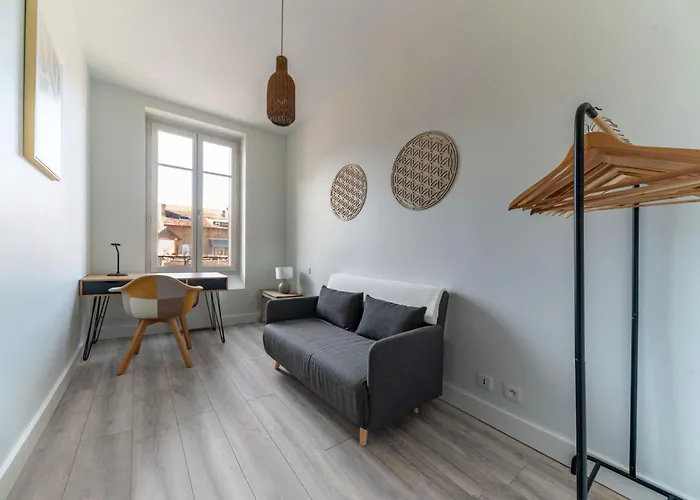 Le Petit George V - Design Proche Thermes فيشي